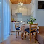 Ana Apartman *